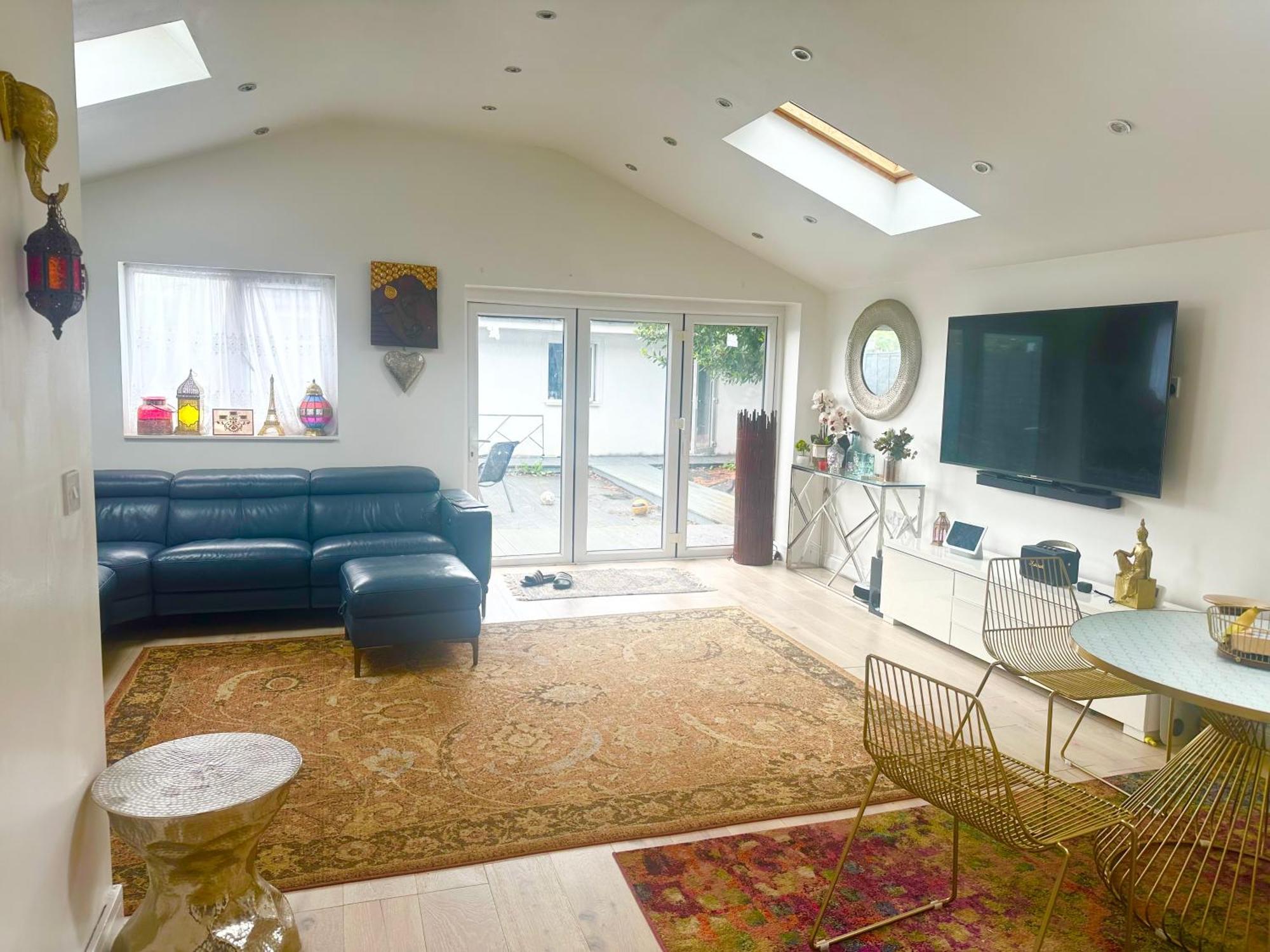 Beautiful Home In London With Easy Access To Central London Sutton  Esterno foto